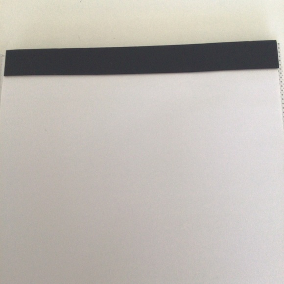 ILUME POLKA DOT CLIPBOARD PADFOLIO NWT - Picture 7 of 8